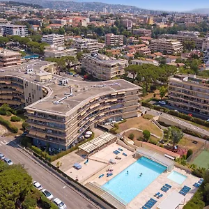 Hotel apartamentowy Heliotel Marine